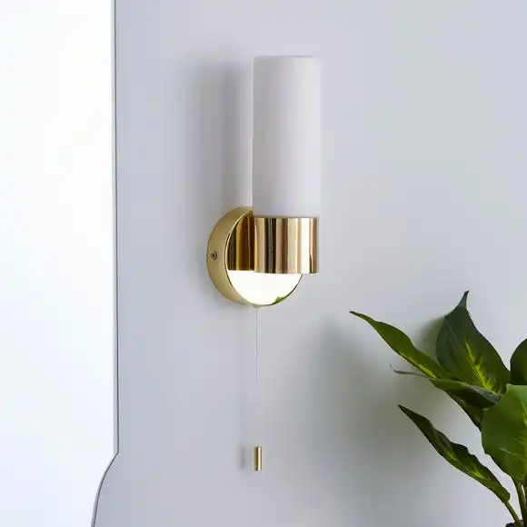 Dunelm Porto Bathroom Wall Light Brass 2 Dunelm Porto Bathroom Wall Light Brass - Image 2