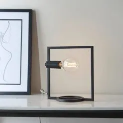 Vogue Lighting Vogue Guthrie Table Lamp