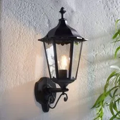 Vogue Lighting Vogue Trenton Outdoor Wall Light