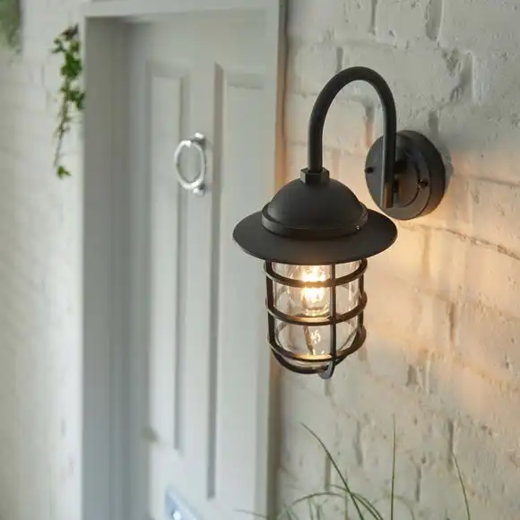 Vogue Lighting Vogue Felix Outdoor Wall Light 3 Vogue Lighting Vogue Felix Outdoor Wall Light - Image 3