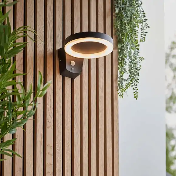 Vogue Lighting Vogue Idris Outdoor Solar PIR Wall Light 2 Vogue Lighting Vogue Idris Outdoor Solar PIR Wall Light - Image 2